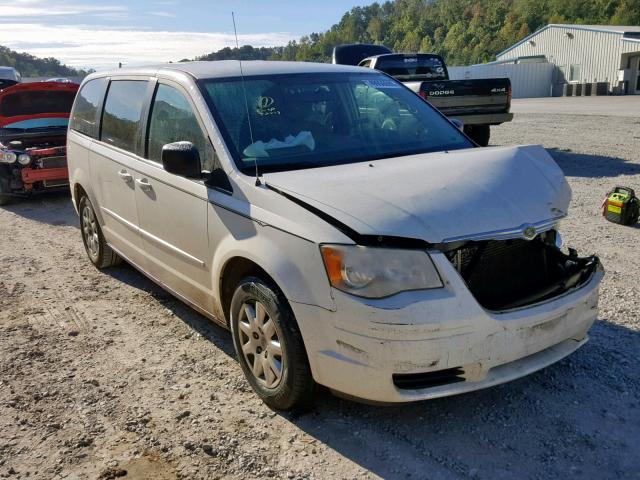 2A8HR44E49R502298 - 2009 CHRYSLER TOWN & COU WHITE photo 1