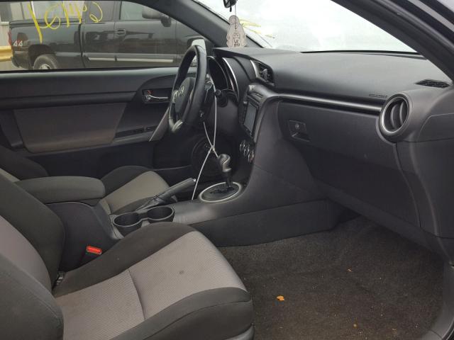 JTKJF5C71GJ018156 - 2016 TOYOTA SCION TC 黑色 照片 5