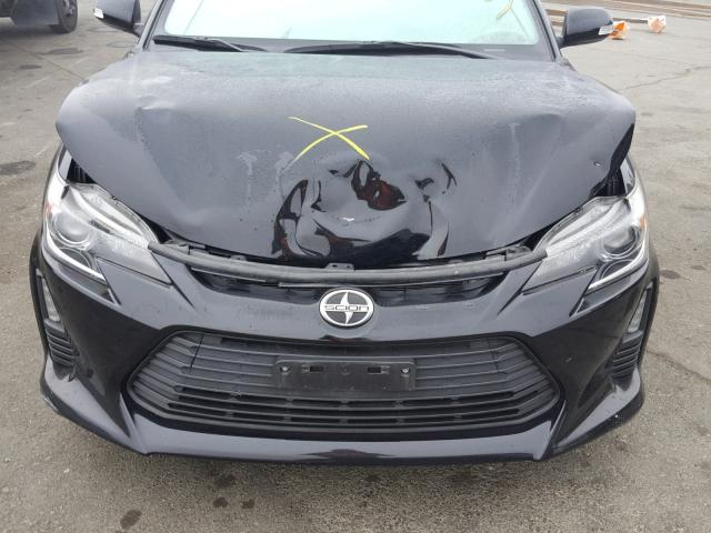 JTKJF5C71GJ018156 - 2016 TOYOTA SCION TC 黑色 照片 7