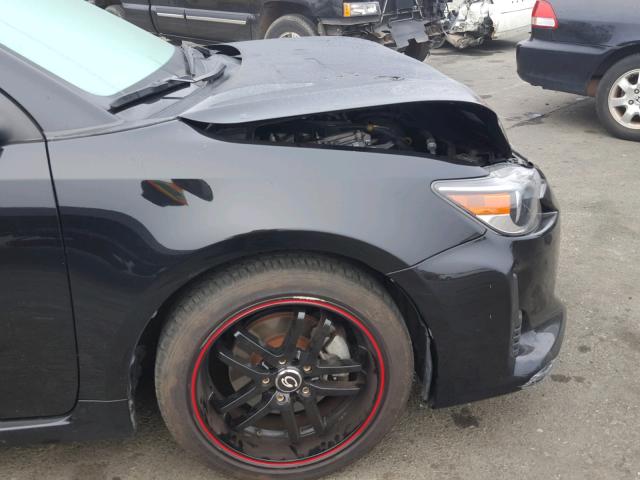 JTKJF5C71GJ018156 - 2016 TOYOTA SCION TC 黑色 照片 9