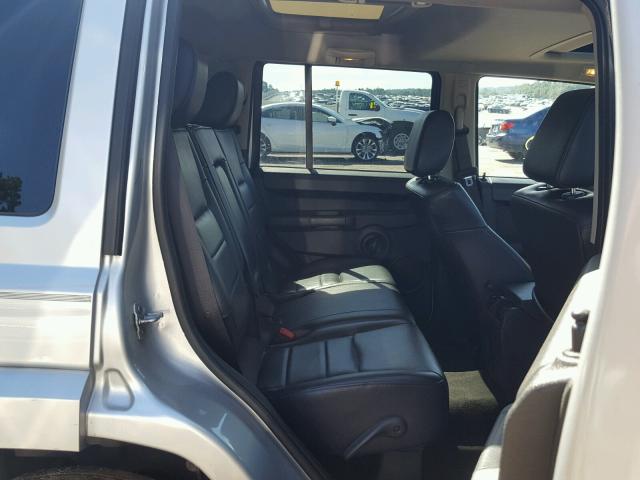 1J8HH48N88C159273 - 2008 JEEP COMMANDER SILVER photo 6