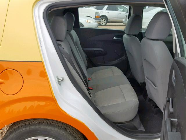 1G1JA6SH5C4133043 - 2012 CHEVROLET SONIC LS 橙色 照片 6