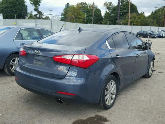 KNAFX4A82E5235914 - 2014 KIA FORTE EX BLUE photo 4