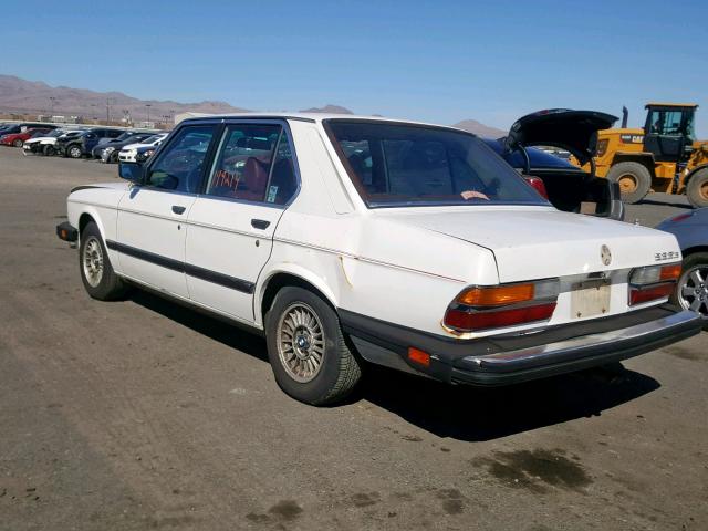 WBADB7406D1047447 - 1983 BMW 533 I WHITE photo 3