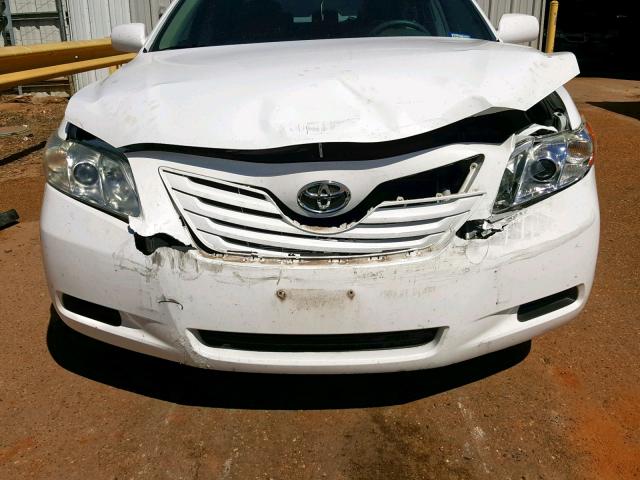 4T4BE46K78R030614 - 2008 TOYOTA CAMRY CE WHITE photo 9
