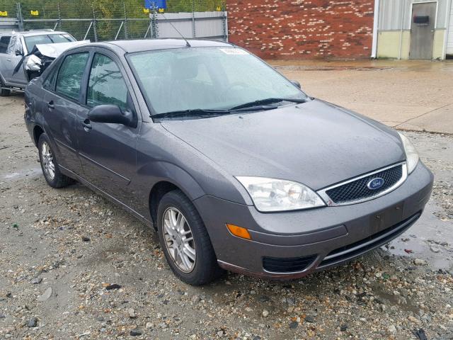 1FAHP34N96W195534 - 2006 FORD FOCUS ZX4 GRAY photo 1