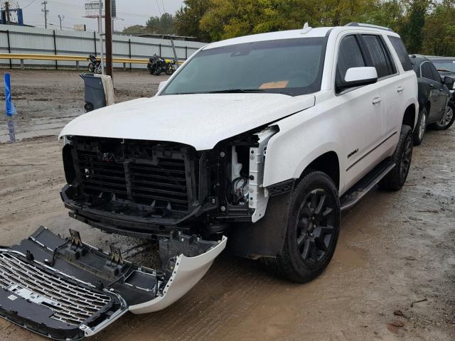 1GKS2CKJ0JR297685 - 2018 GMC YUKON DENA WHITE photo 2