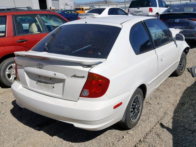 KMHCG35C94U310462 - 2004 HYUNDAI ACCENT GL WHITE photo 4