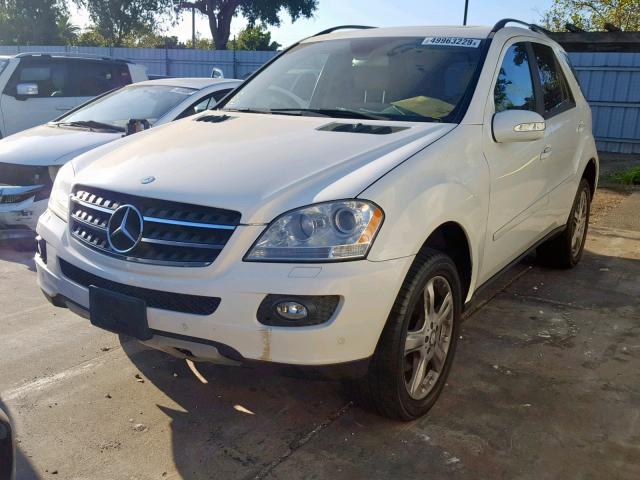 4JGBB86E16A031552 - 2006 MERCEDES-BENZ ML 350 WHITE photo 2