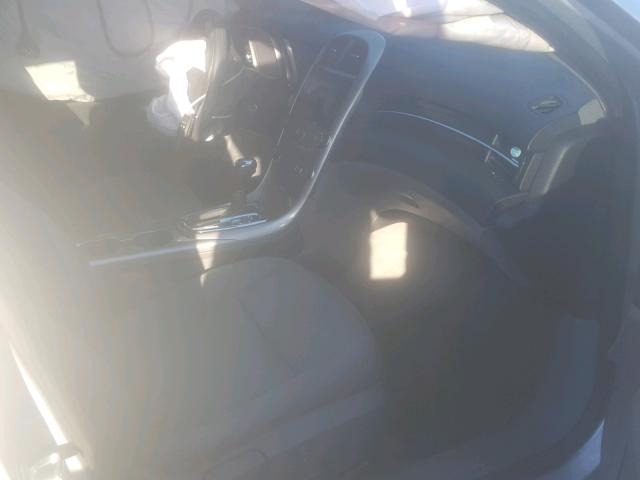 1G11B5SA1DF356938 - 2013 CHEVROLET MALIBU LS 银色 照片 5