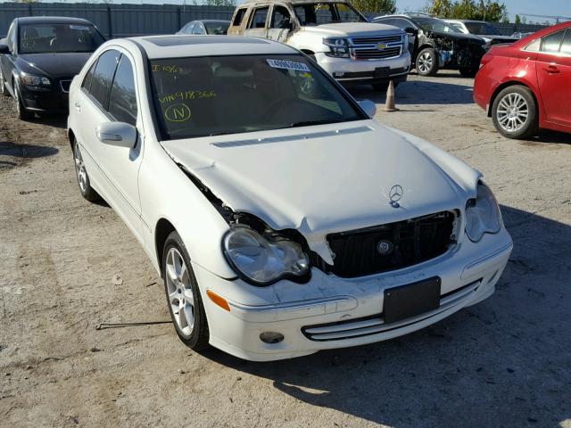 WDBRF92H27F918366 - 2007 MERCEDES-BENZ C 280 4MAT WHITE photo 1