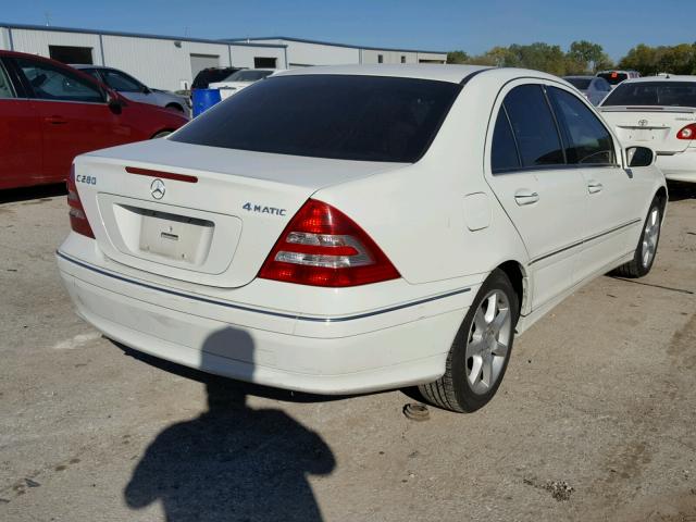 WDBRF92H27F918366 - 2007 MERCEDES-BENZ C 280 4MAT WHITE photo 4