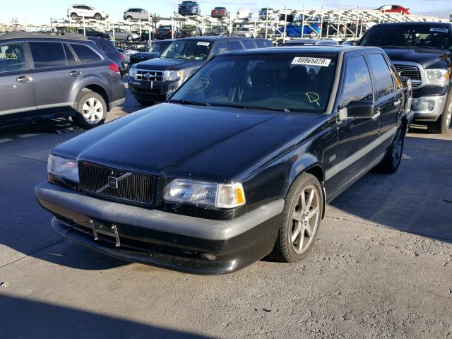 YV1LS5827V2399456 - 1997 VOLVO 850 R BLACK photo 2