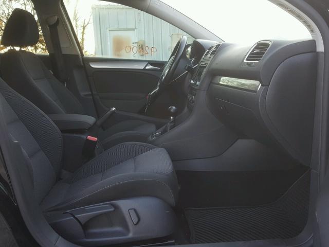 WVWNM7AJ8CW350388 - 2012 VOLKSWAGEN GOLF 黑色 照片 5