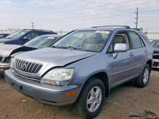 JTJHF10UX10202112 - 2001 LEXUS RX 300 SILVER photo 2