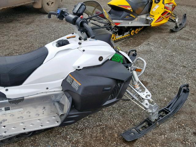 JYE8GN009DA011410 - 2013 YAMAHA SNOWMOBILE WHITE photo 5