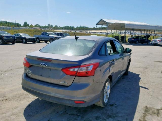 1FADP3F23EL158089 - 2014 FORD FOCUS SE SILVER photo 4