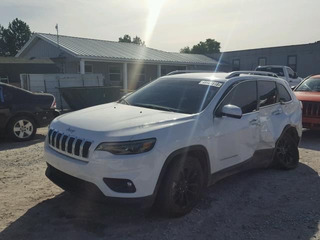 1C4PJLLB1KD176027 - 2019 JEEP CHEROKEE L WHITE photo 2