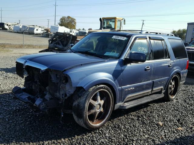5LMFU28R04LJ19127 - 2004 LINCOLN NAVIGATOR 蓝色 照片 2