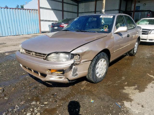 4T1BG12K6TU792706 - 1996 TOYOTA CAMRY DX BEIGE photo 2