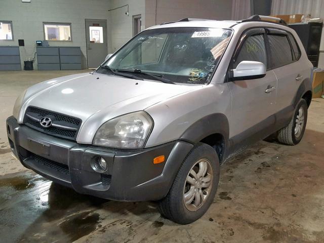 KM8JN72D67U632921 - 2007 HYUNDAI TUCSON SE GRAY photo 2