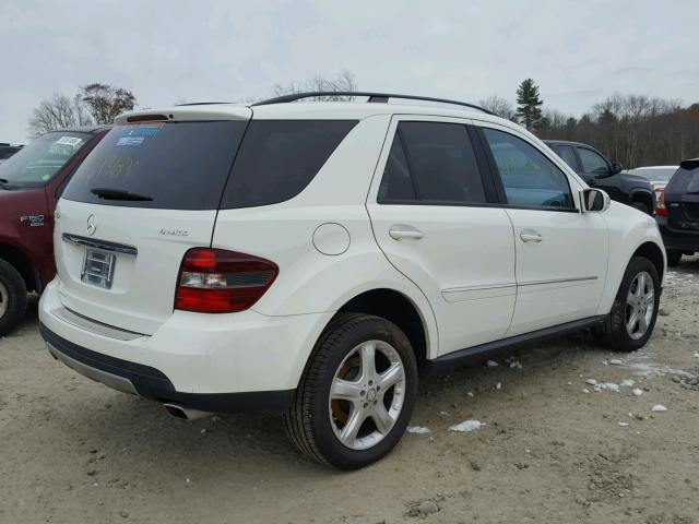 4JGBB86E48A312571 - 2008 MERCEDES-BENZ ML 350 WHITE photo 4