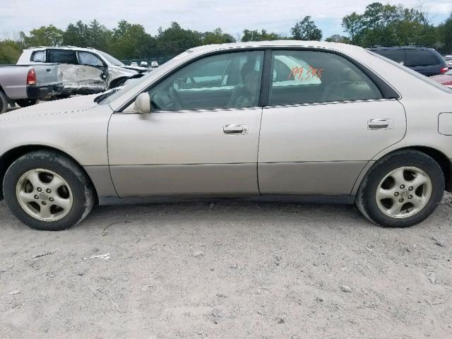 JT8BF22G7V0023441 - 1997 LEXUS ES 300 GOLD photo 9