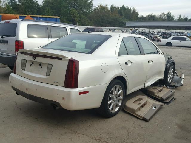 1G6DW677460117470 - 2006 CADILLAC STS WHITE photo 4