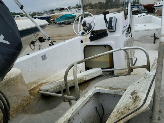 AAC17138C112 - 2012 ALLF BOAT WHITE photo 8