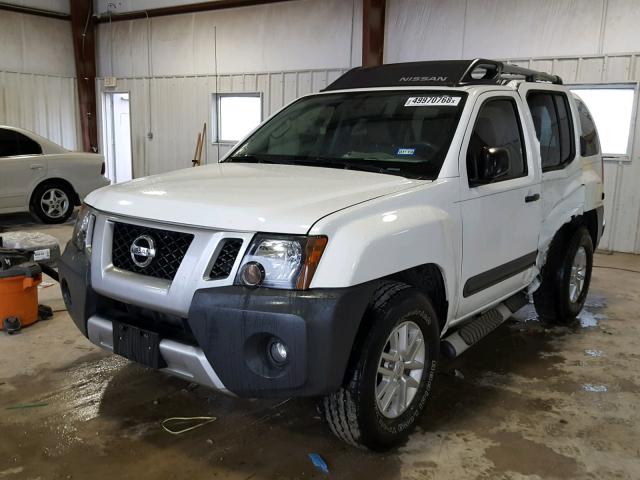 5N1AN0NUXEN815118 - 2014 NISSAN XTERRA X WHITE photo 2