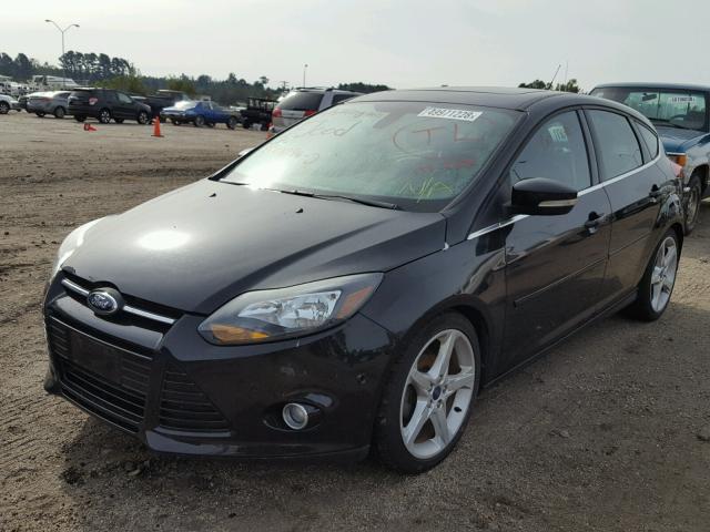 1FAHP3N20CL390598 - 2012 FORD FOCUS TITA BLACK photo 2