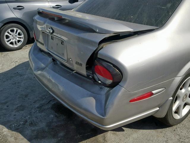 JN1CA31D31T831024 - 2001 NISSAN MAXIMA GXE GRAY photo 9