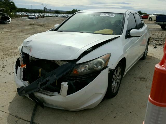 JHMCP26408C076535 - 2008 HONDA ACCORD LXP WHITE photo 2