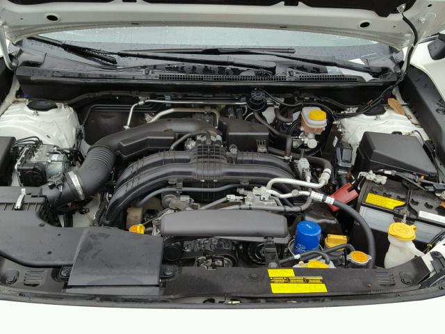 JF2GTALC5JH214505 - 2018 SUBARU CROSSTREK WHITE photo 7