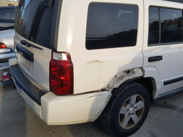 1J8HG48N96C175630 - 2006 JEEP COMMANDER WHITE photo 9