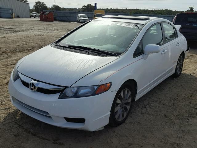 2HGFA1F98AH513238 - 2010 HONDA CIVIC EXL WHITE photo 2