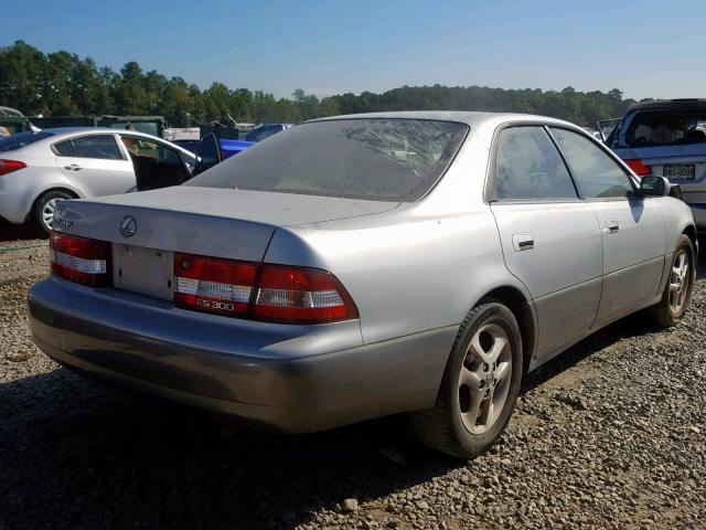 JT8BF28G910332801 - 2001 LEXUS ES 300 SILVER photo 4