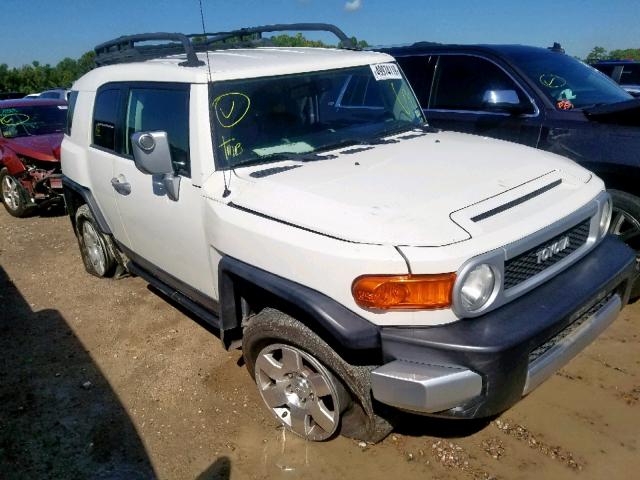 JTEZU4BF4AK008964 - 2010 TOYOTA FJ CRUISER WHITE photo 1