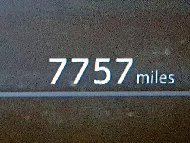 JTDKARFP8J3093400 - 2018 TOYOTA PRIUS PRIM 红色 照片 8