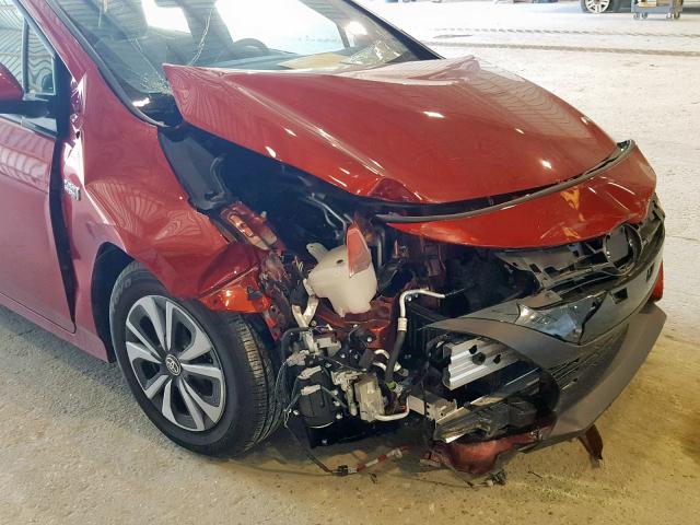 JTDKARFP8J3093400 - 2018 TOYOTA PRIUS PRIM 红色 照片 9