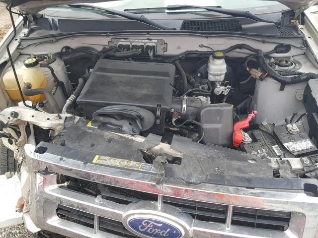 1FMCU9EG9BKA66917 - 2011 FORD ESCAPE LIM TAN photo 7