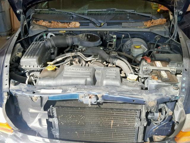 1B7GL22X5YS722138 - 2000 DODGE DAKOTA BLUE photo 7