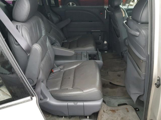 5FNRL38805B039593 - 2005 HONDA ODYSSEY TO SILVER photo 6