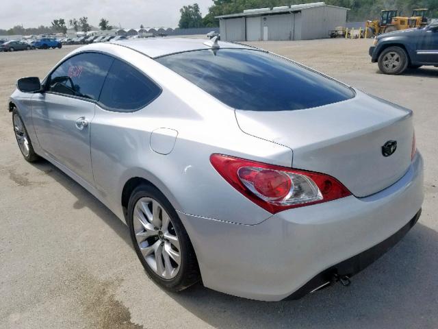 KMHHU6KH1AU004593 - 2010 HYUNDAI GENESIS CO SILVER photo 3