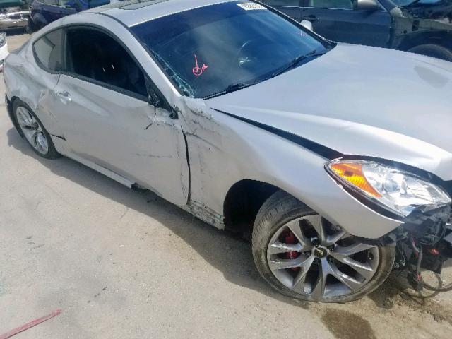 KMHHU6KH1AU004593 - 2010 HYUNDAI GENESIS CO SILVER photo 9