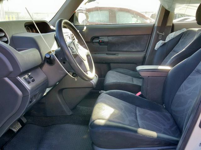 JTLZE4FE6B1129106 - 2011 TOYOTA SCION XB 白色 照片 5