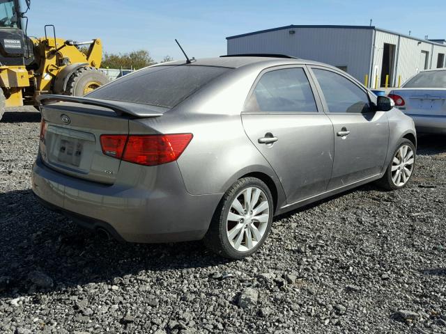 KNAFW4A36A5068376 - 2010 KIA FORTE SX BROWN photo 4