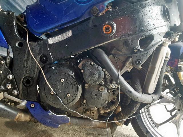 JS1GW71A352111757 - 2005 SUZUKI GSX1300 RK BLUE photo 7