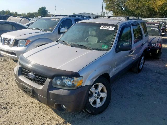 1FMYU93156KC81172 - 2006 FORD ESCAPE XLT SILVER photo 2