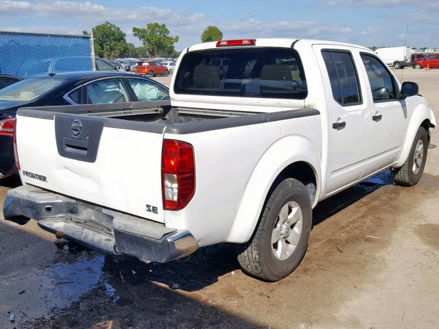 1N6AD0ER3AC418534 - 2010 NISSAN FRONTIER C WHITE photo 4